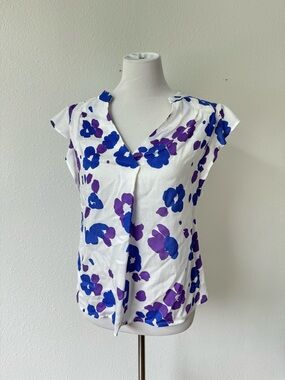 Cabi White Floral Cap-Sleeve Blouse with Blue and Purple Prints